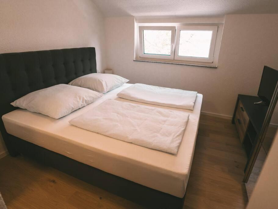 Ferienwohnung Weissach ไวส์ซาค ภายนอก รูปภาพ