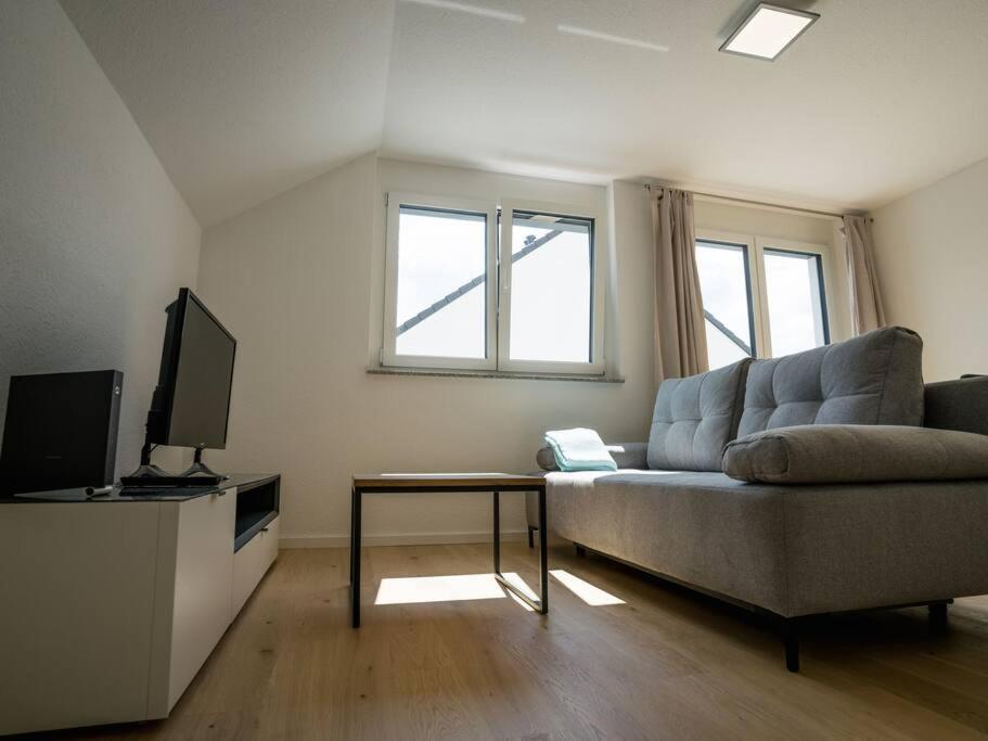 Ferienwohnung Weissach ไวส์ซาค ภายนอก รูปภาพ